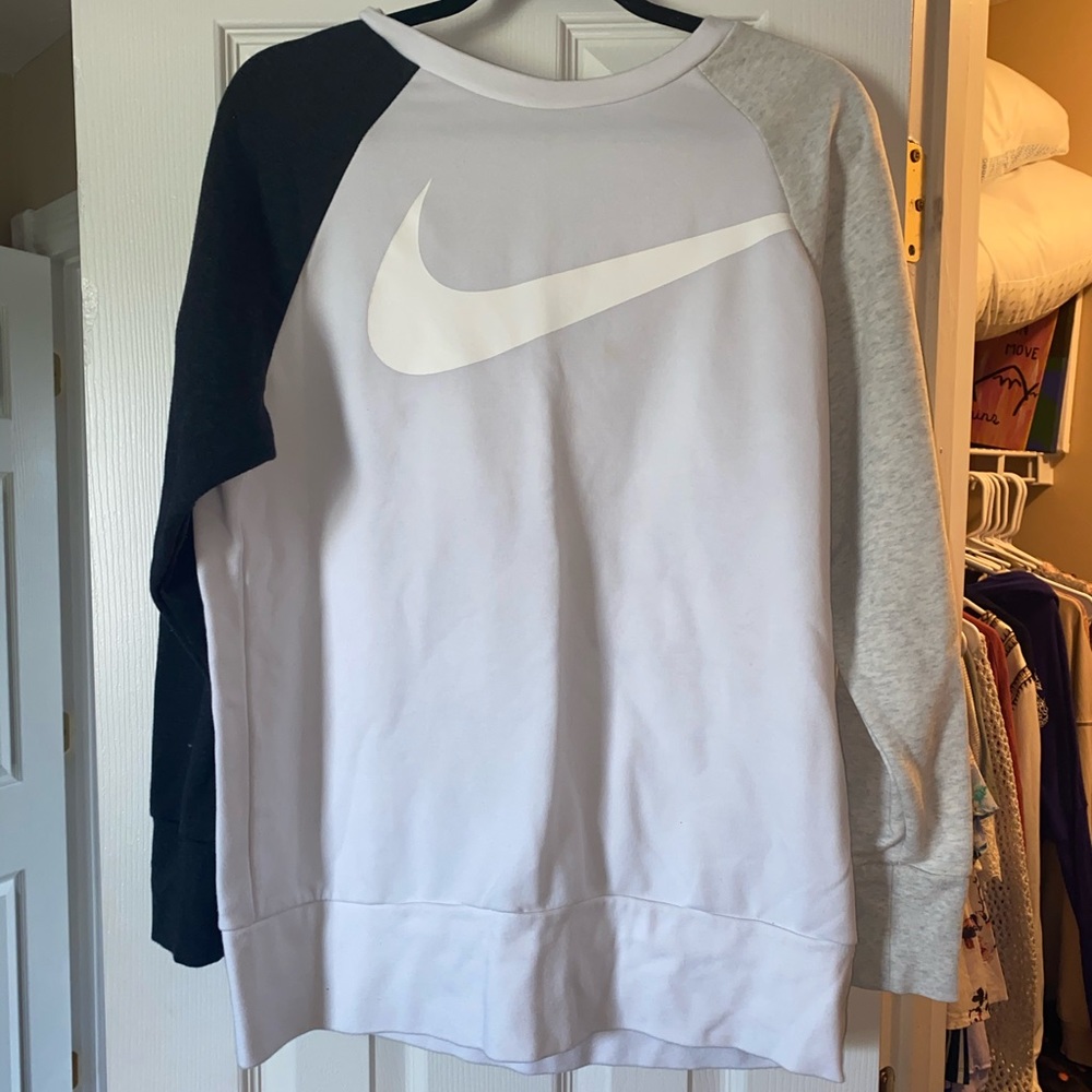 Nike sweatshirt